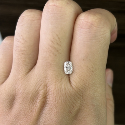 Купить 0.7CT Лабораторно выращенная удлиненная подушка с резкой алмаз VS1 Прозрачность E цвет online manufacture