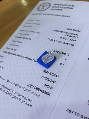 5.3ct Лабораторный бриллиант Человек сделал изумрудный бриллиант VS1 Прозрачность F цвет